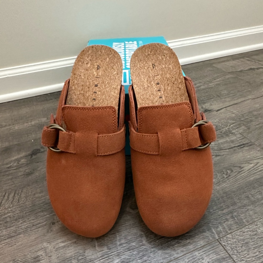 REEF Women’s Vista Serenity Mule Oasis Suede Size 8